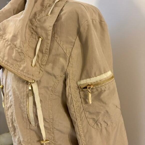 Venezia Milano Tan Brown Hooded Rain Jacket Gold Zippers Small Lined Zippers - Picture 6 of 14